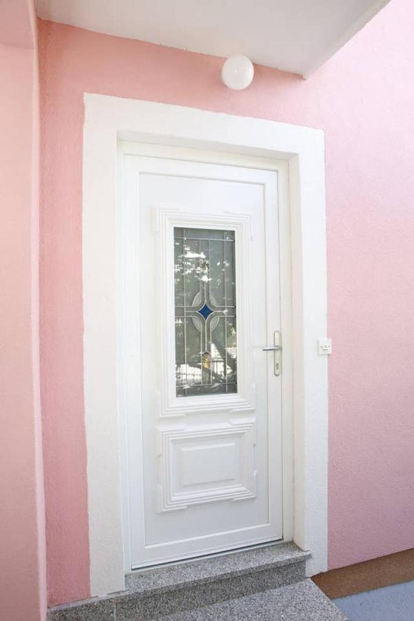 Ivic Apartments Vodice Croatia Exterior photo